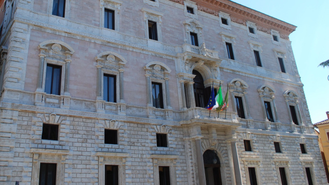 Palazzo Cesaroni - Wikipedia &copy; Creative Commons