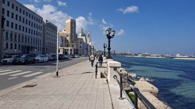 Weekend autunnale a Bari: sole e temperature fresche per il fine ... &copy; Creative Commons