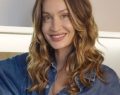 Helena Prestes, richiesta insistente di una follower: 'Non andare a New York', fan furiosi