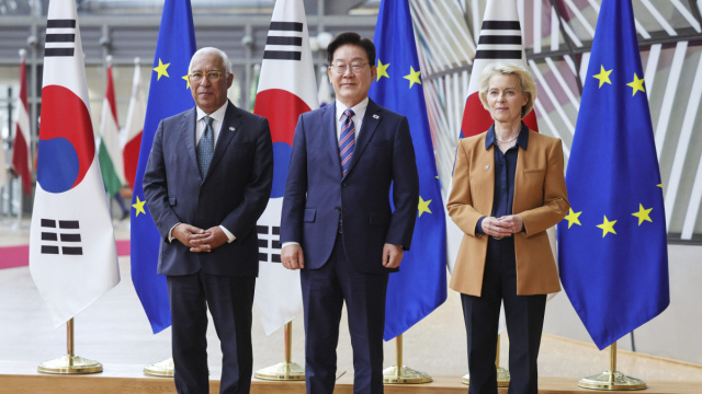 A Bruxelles il summit UE-Corea del Sud, firmato l'accordo sul ... &copy; Creative Commons