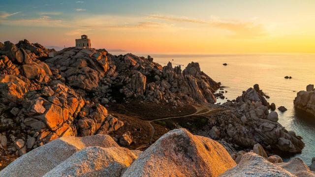 La Valle della Luna: scopriamo la Sardegna misteriosa &copy; Creative Commons