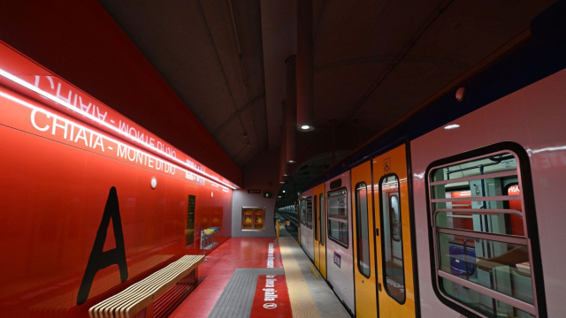 Linea 6 Napoli: i nuovi treni, le stazioni e gli orari fino all ... &copy; Creative Commons