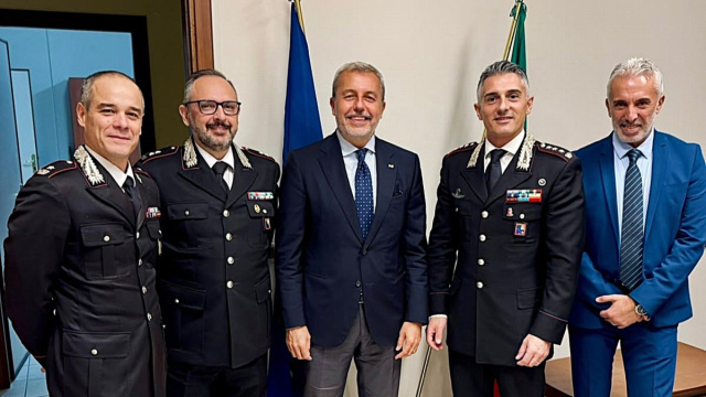 Sicurezza: Nevi (FI) visita questura e carabinieri di Terni e ... &copy; Creative Commons