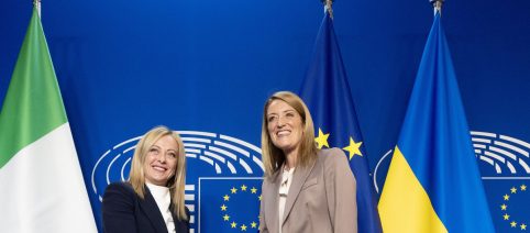 Meloni da Bruxelles: 'Su Ilva faremo il possibile, non l'abbiamo chiusa noi'
