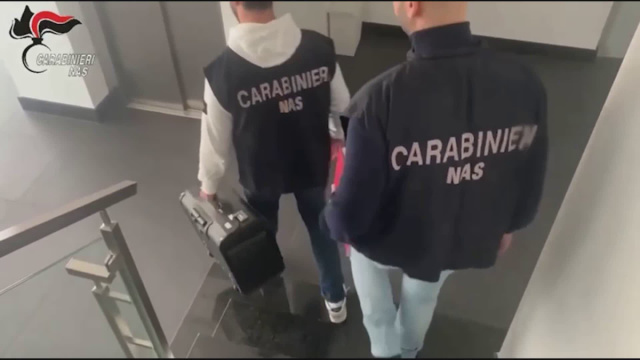 Carabinieri NAS: controlli nel settore estetico - LIRATV &copy; Creative Commons