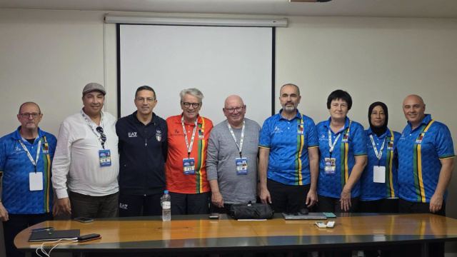 FIB - Federazione Italiana di Bocce - Il mondo delle bocce guarda ... &copy; Creative Commons