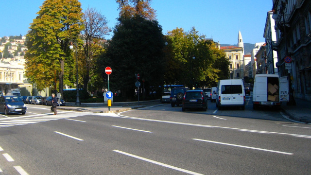 Piazza della Libert&agrave; (Trieste) - Wikipedia &copy; Creative Commons