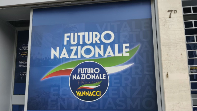 Vandalizzata la sede di Futuro Nazionale. Dellarovere: "Atto vile ... &copy; Creative Commons