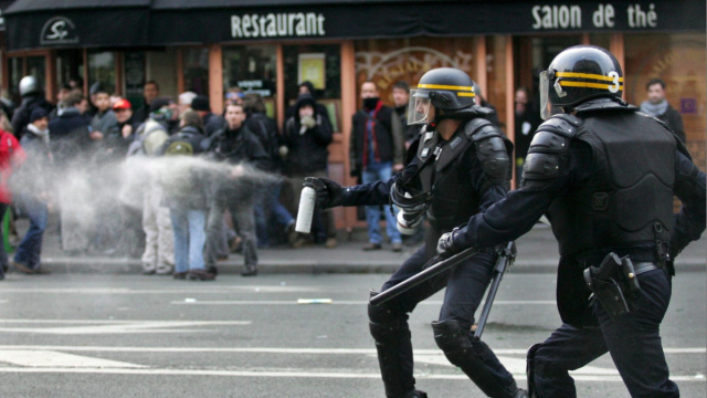 Le proteste contro il carovita infiammano la Francia, scontri tra ... &copy; Creative Commons