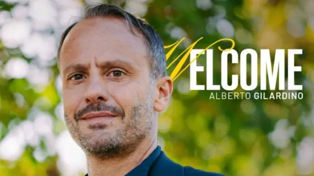 In foto Alberto Gilardino, il post di presentazione del Parma.