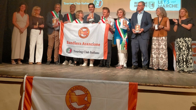 Bandiere Arancioni / Staffolo si riconferma fra i 31 borghi premiati &copy; Creative Commons