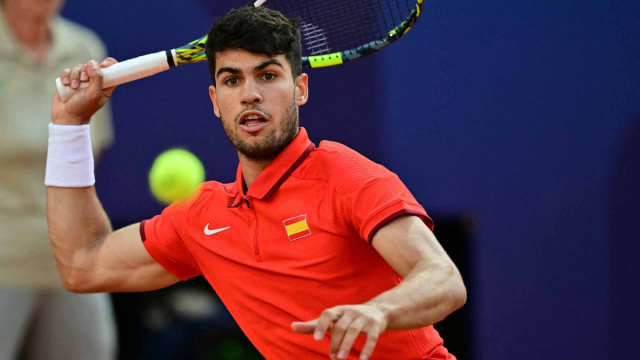 Carlos Alcaraz saves set point against Tallon Griekspoor, advances ... &copy; Creative Commons