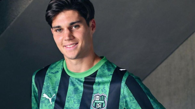 Vasilije Adzic, centrocampista del Sassuolo. Foto &copy; Vijesti