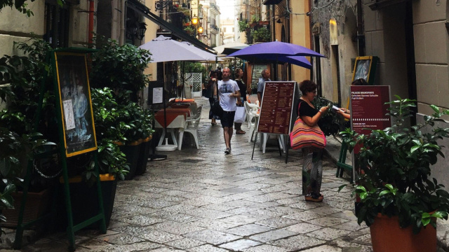 Via Bara all'Olivella - Wikipedia &copy; Creative Commons