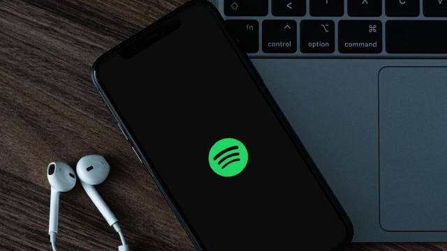 Spotify - Foto di Tom Majric da Pixabay