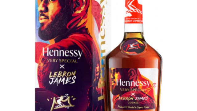 Hennessy VS Edizione limitata di Lebron James - Cognac d'arte di lusso &copy; Creative Commons