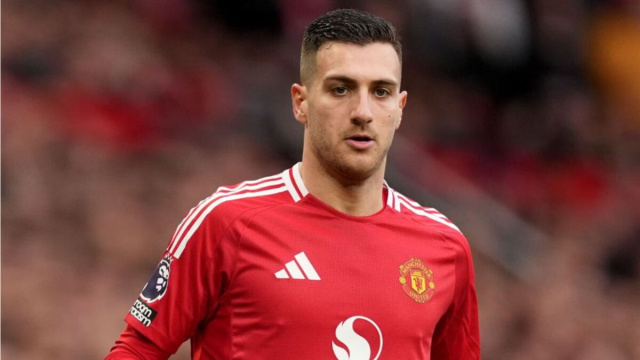 Diogo Dalot, difensore del Manchester United. Foto &copy; The Indipendent