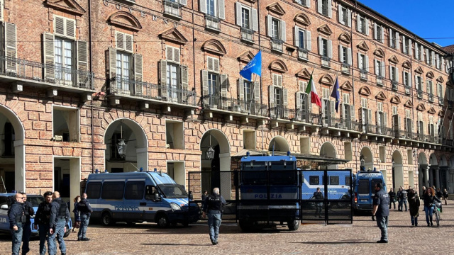 Torino, le manifestazioni di oggi in diretta. Migliaia di persone ... &copy; Creative Commons