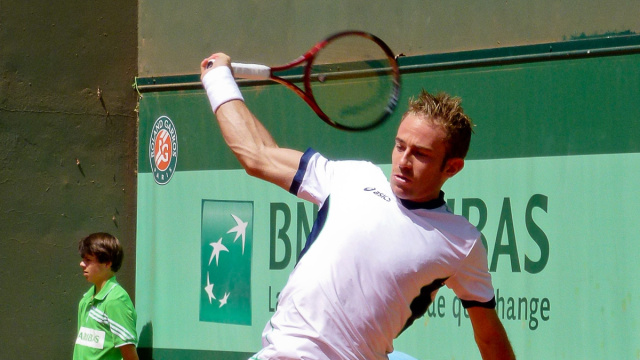 File:Filippo Volandri backhand.jpg - Wikipedia &copy; Creative Commons