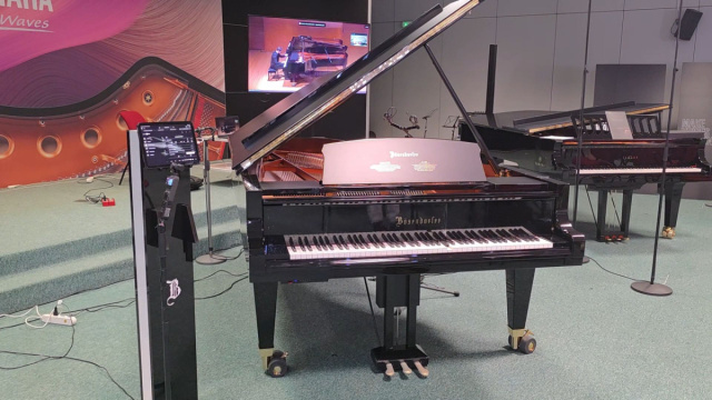 A Cremona Musica il pianoforte che si suona a distanza - Cremonaoggi &copy; Creative Commons