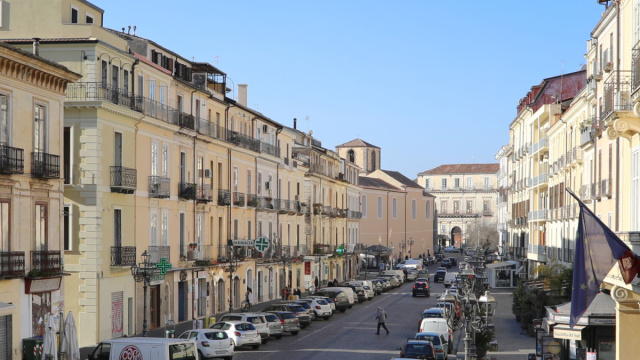 File:Lamezia terme, nicastro, corso numistrano.JPG - Wikimedia Commons &copy; Creative Commons