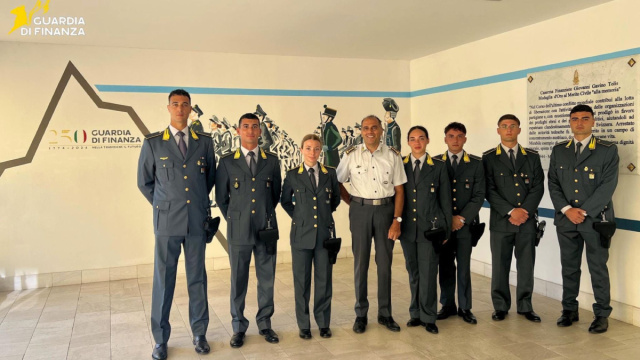 Guardia di Finanza di Sassari, assegnati 25 allievi a marescialli ... &copy; Creative Commons