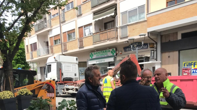 Avezzano: avviati i lavori sui marciapiedi di via Corradini - News ... &copy; Creative Commons