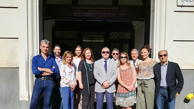 QUESTURA DI CATANIA - UNA TRANQUILLA ESTATE&hellip; AL LAVORO - Questura ... &copy; Creative Commons