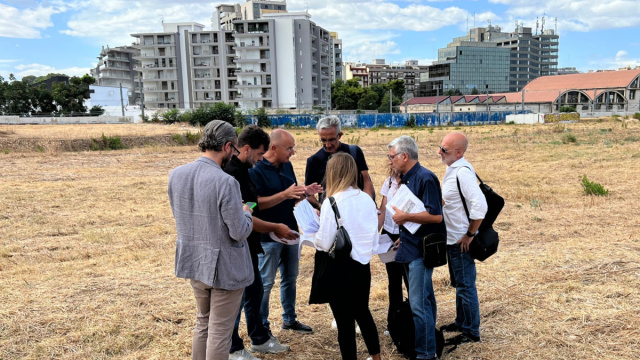 BARI, PARCO DELLA RINASCITA. SOPRALLUOGO CON I PROGETTISTI E I ... &copy; Creative Commons
