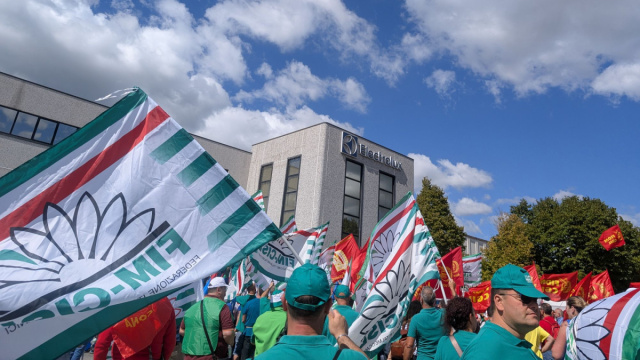 Electrolux, manifestazione nazionale a Cerreto d'Esi contro 1.400 ... &copy; Creative Commons