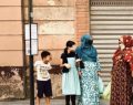 Tre associazioni querelano consigliere Carrieri per foto di donne e minori a Bari