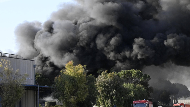 Napoli, incendio a Caivano: in fiamme azienda chimica in zona ... &copy; Creative Commons