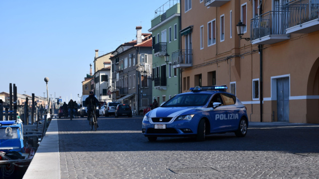 POLIZIA DI STATO DI VENEZIA- CHIOGGIA: ARRESTATE DUE PERSONE PER ... &copy; Creative Commons