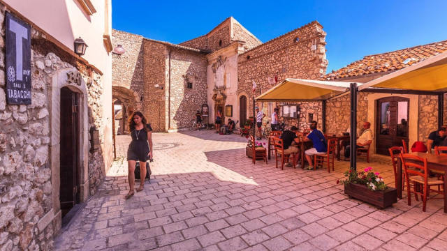 Borghi medievali vicino L'Aquila: 7 mete da non perdere &copy; Creative Commons