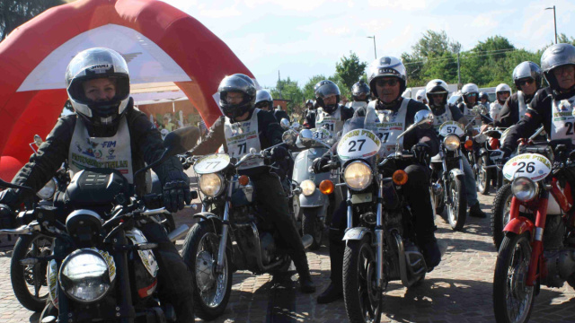 Il Motogiro d'Italia celebra i 100 anni del Moto Club Terni ... &copy; Creative Commons