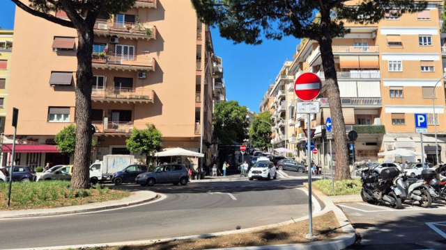 Progetto Black Point pedonali: Piazzale Dunant / Via di Monteverde ... &copy; Creative Commons
