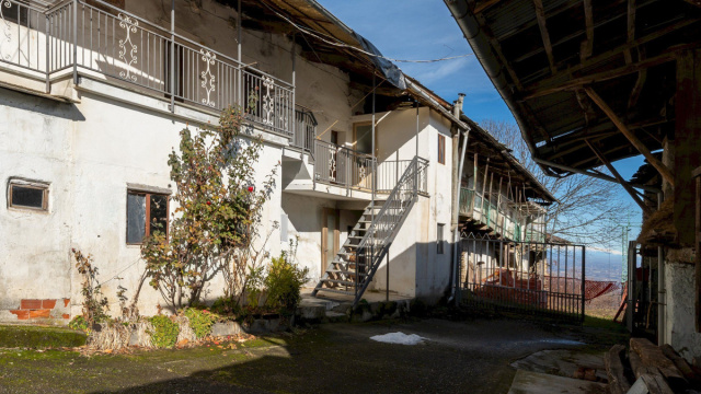 Vendita Porzione di casa Via Pian Lissard, Barge  Gruppo Monviso ... &copy; Creative Commons