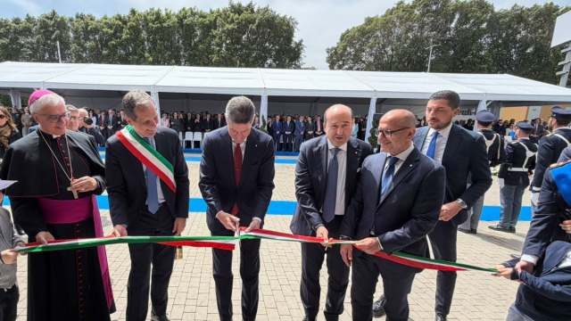 174&deg; ANNIVERSARIO DELLA FONDAZIONE DELLA POLIZIA DI STATO ... &copy; Creative Commons