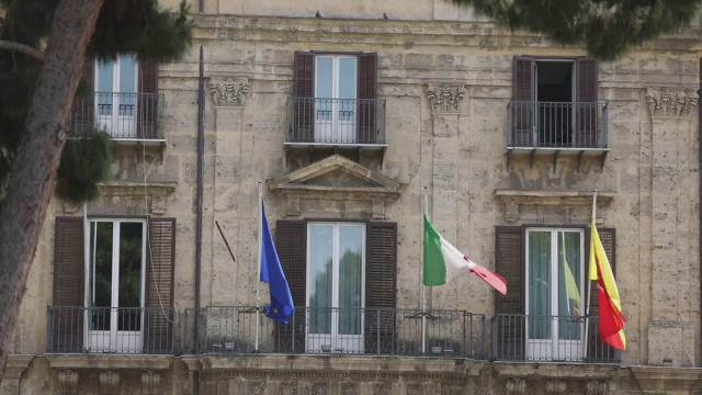 GIUNTA REGIONALE - APPROVATO IL DDL SULLA TRASPARENZA - Video ... &copy; Creative Commons