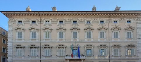 Senatore Nave lascia il M5S e aderisce ad Avs al Senato, impatto anche in Sicilia