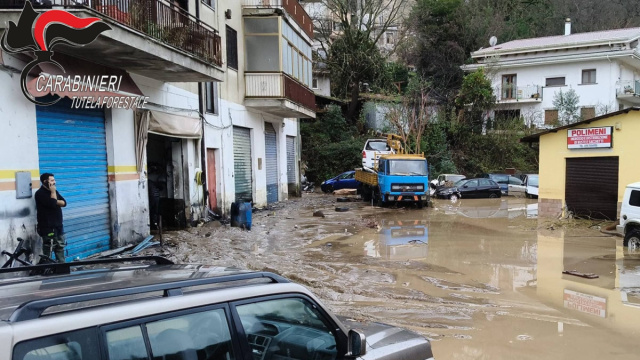 Maltempo in Calabria, esondano due fiumi nel Cosentino: evacuate ... &copy; Creative Commons