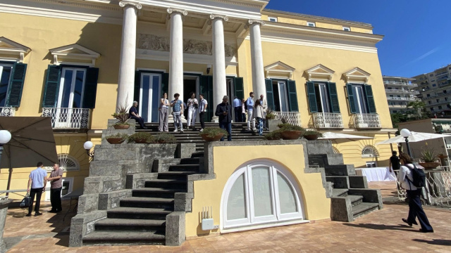 Villa Doria d'Angri a Napoli: 10 visite gratuite per il Maggio dei ... &copy; Creative Commons