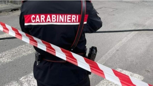 Intervento dei Carabinieri &copy; Facebook / Carabinieri