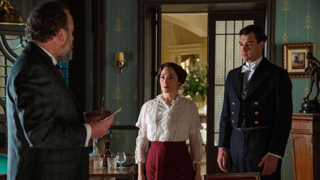 Alonso, Curro e Eugenia de La Promessa &copy; Mediaset.