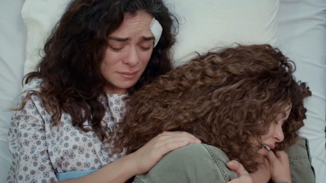 In foto Bahar e Sirin &copy; Mediaset