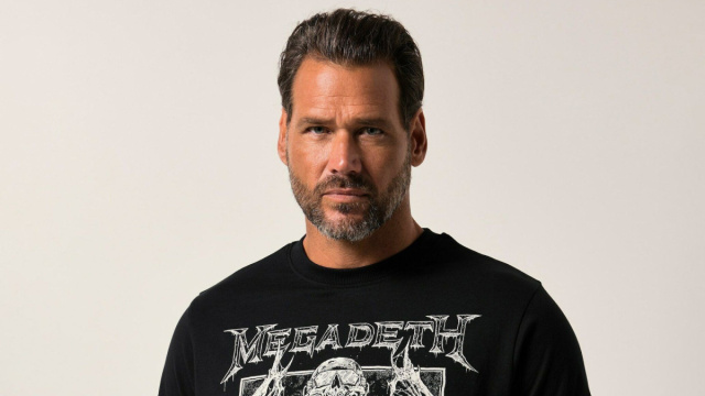 JP1880 BAND SHORT SLEEVE MEGADETH - T-shirt con stampa - black ... &copy; Creative Commons