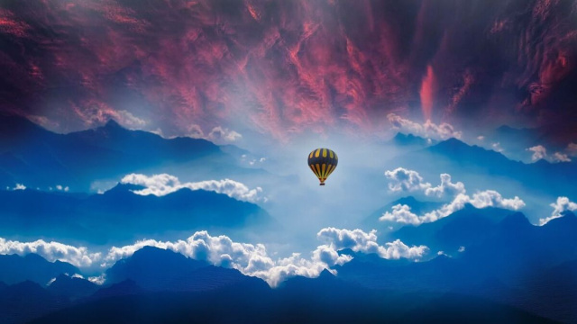 Una mongolfiera in cielo (&copy;pixabay.com)