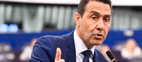 Ultimi sondaggi: Lega in grave calo e Vannacci rosicchia voti a Salvini