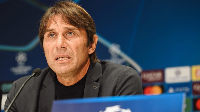 Antonio Conte, allenatore del Napoli. Foto &copy; Napoli