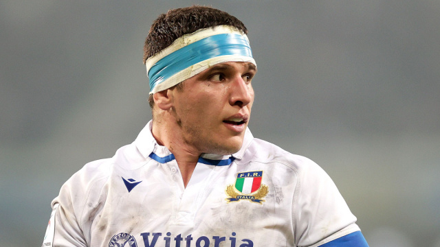 GIACOMO NICOTERA ALZA L'ASTICELLA - Guinness Uomini Six Nations &copy; Creative Commons